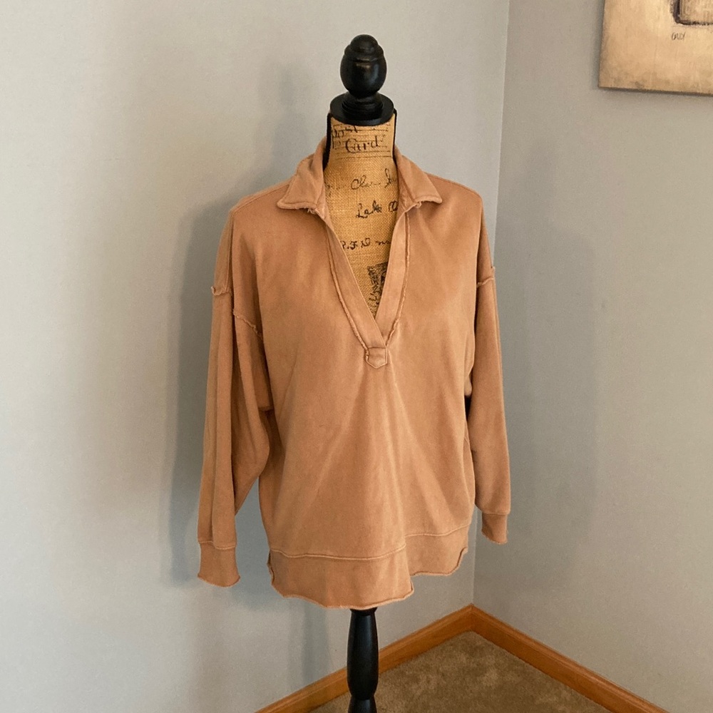 Aerie Distressed Oversized Popover Collared V-neck Tan Sweatshirt Women Size S
